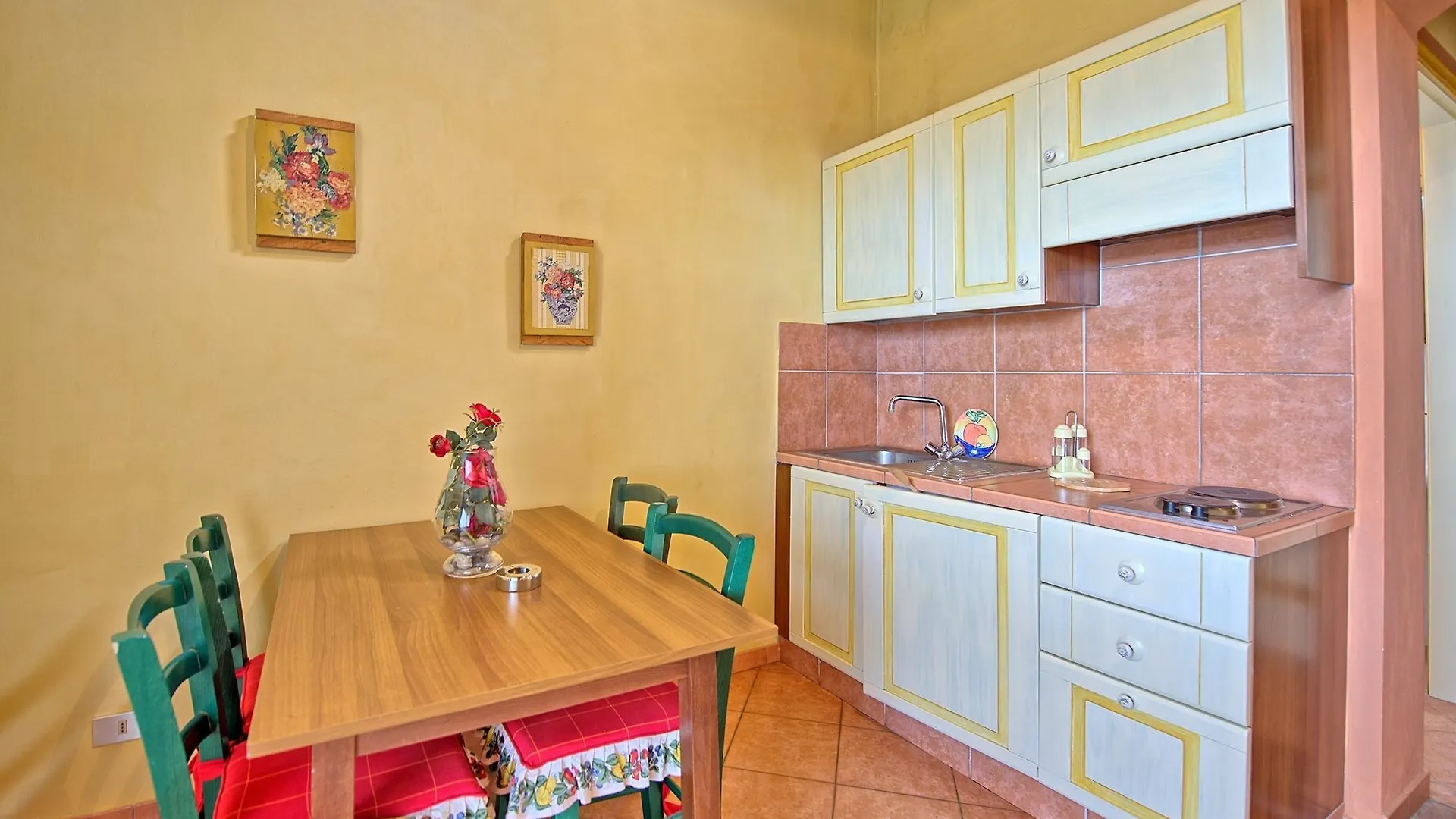 Country house Il Nespolo Guest House Lari Italy