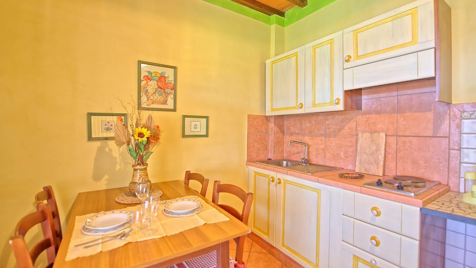 Country house Il Nespolo Guest House Lari