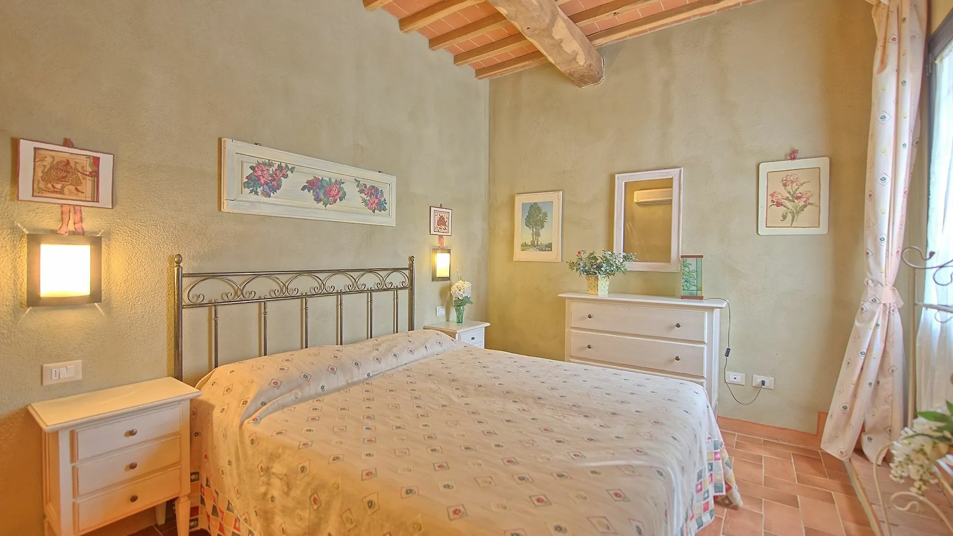 Country house Il Nespolo Guest House Lari